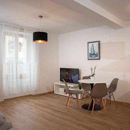 Apartments And Rooms Luan Rovinj Extérieur photo