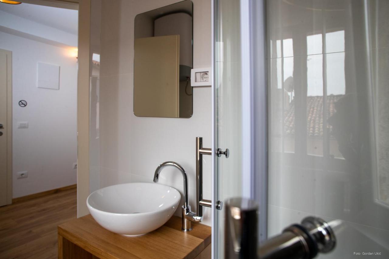 Apartments And Rooms Luan Rovinj Extérieur photo